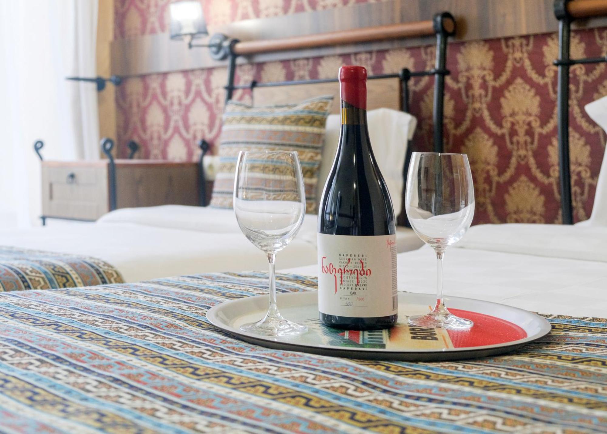 Wine Story Hotel & Club Тбилиси Екстериор снимка