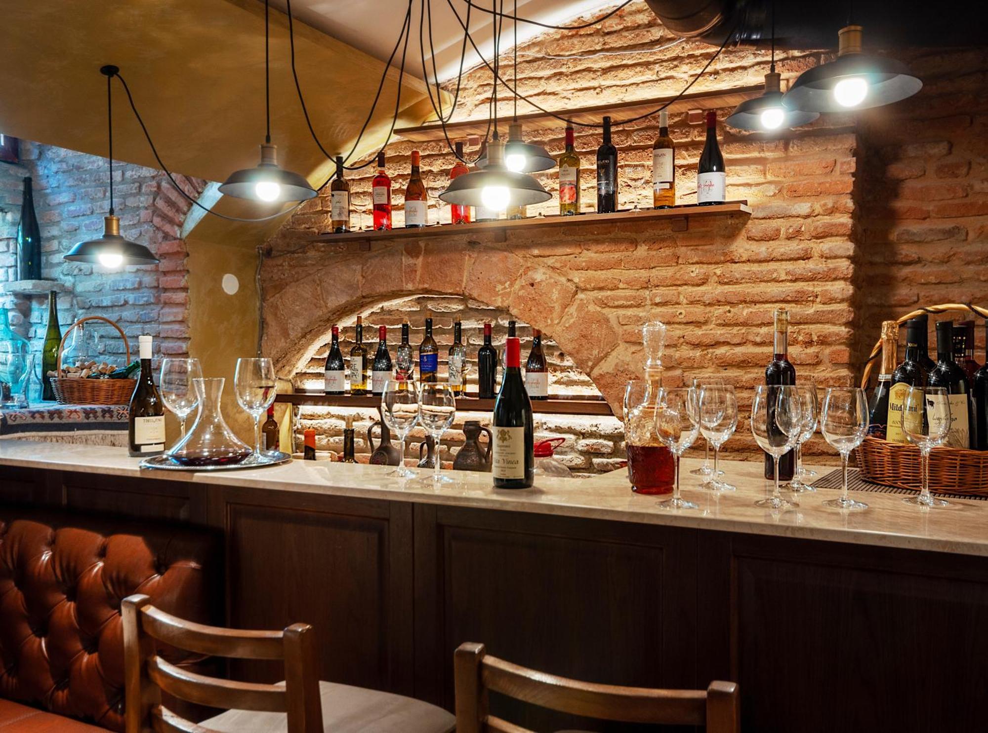 Wine Story Hotel & Club Тбилиси Екстериор снимка
