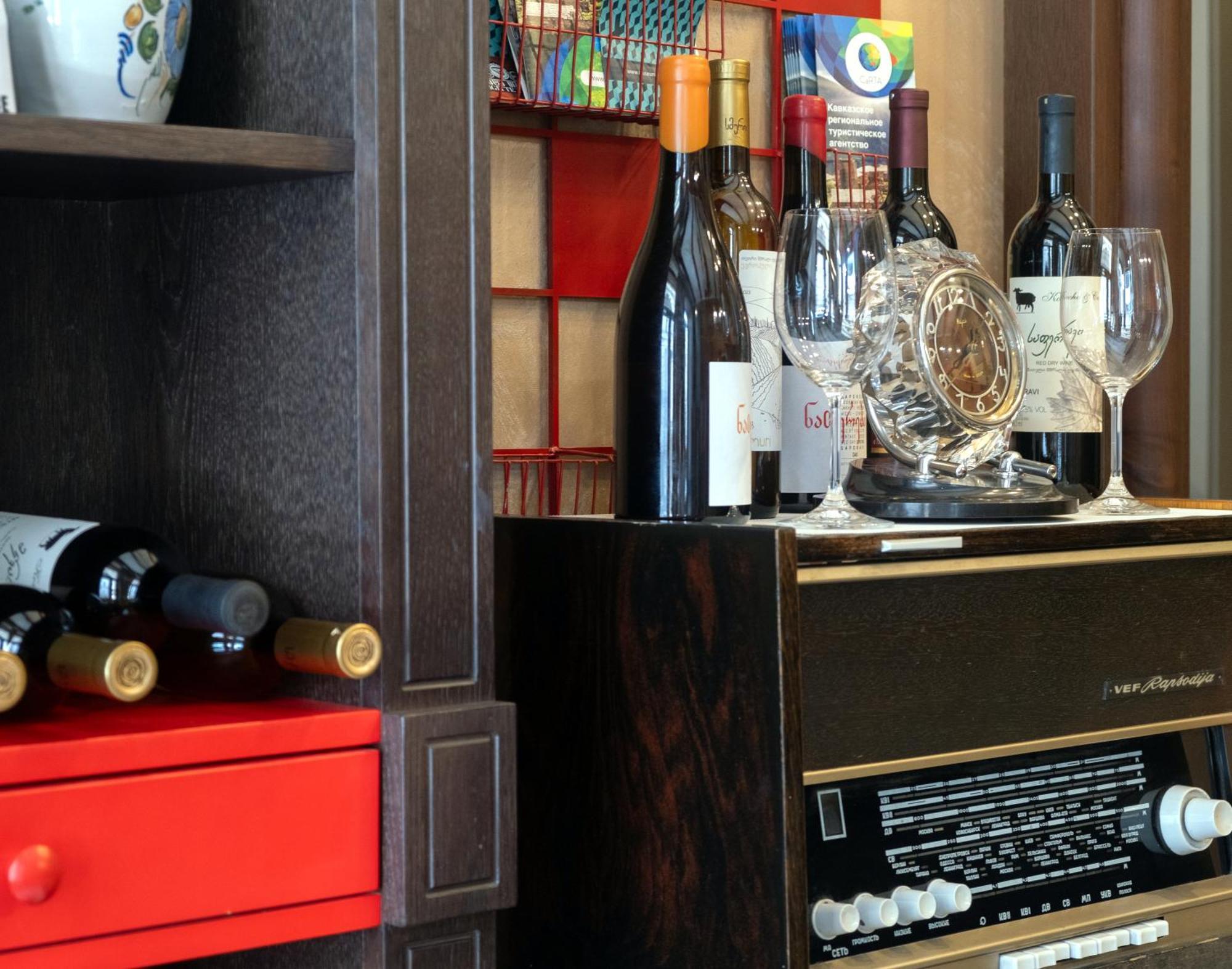 Wine Story Hotel & Club Тбилиси Екстериор снимка