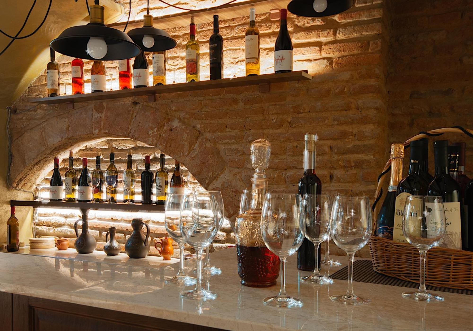 Wine Story Hotel & Club Тбилиси Екстериор снимка