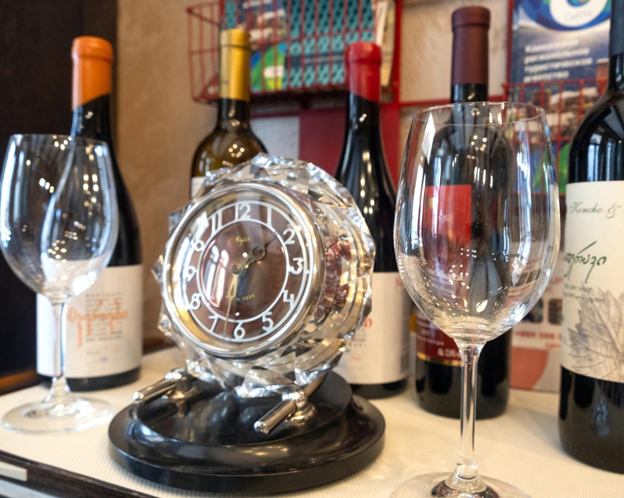 Wine Story Hotel & Club Тбилиси Екстериор снимка